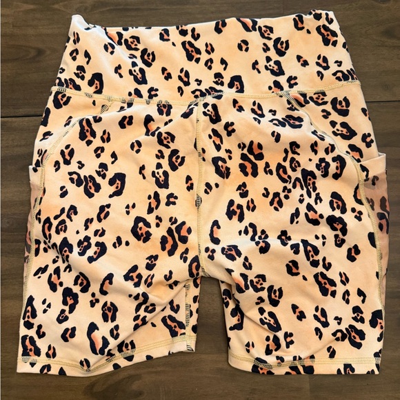 Fabletics Biker Shorts - Picture 2 of 3